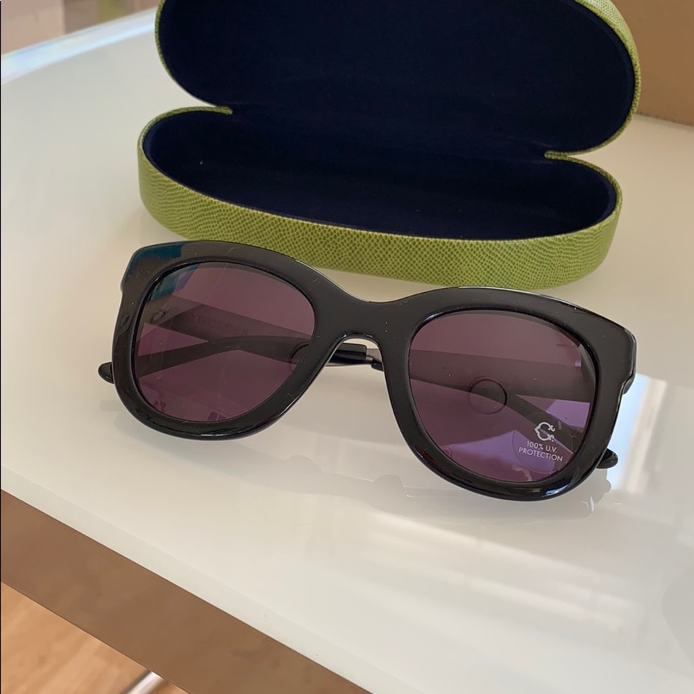 C. Wonder black w purple tint lens sunglasses NEW - Picture 2 of 4